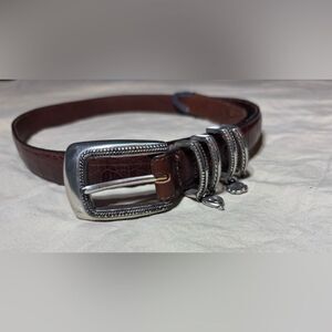 Women’s 1” Wide 32 Medium/Large Brighton Brown Leather Croc Belt  Silver Tone Bu